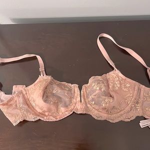 Victoria Secret bra